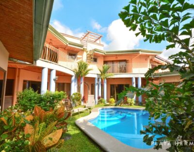 Villa Arena – Tropical House with Private Pool